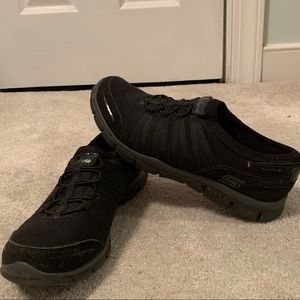 Sketchers Air-Cool Memory Foam black shoes